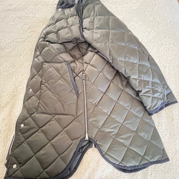 Theory Quilted Coat - Picture 5 of 10
